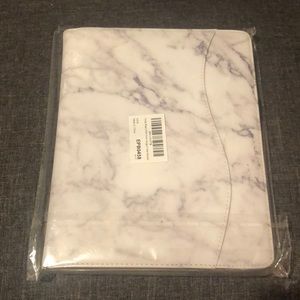 New iPad 2/3/4 case (Marble color) from Amazon
